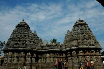 Keshava temple at Somanathapura | PAYANIGA